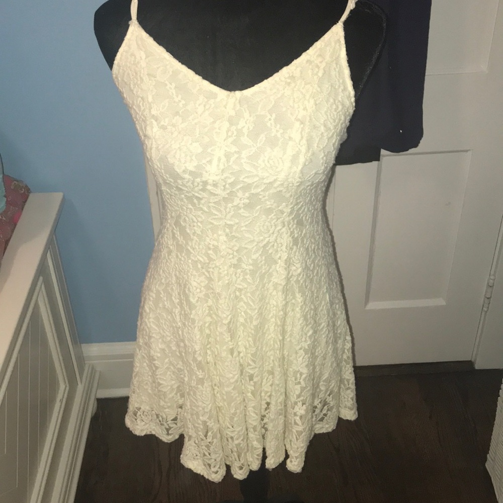 American Eagle Lace Dress ⭐️